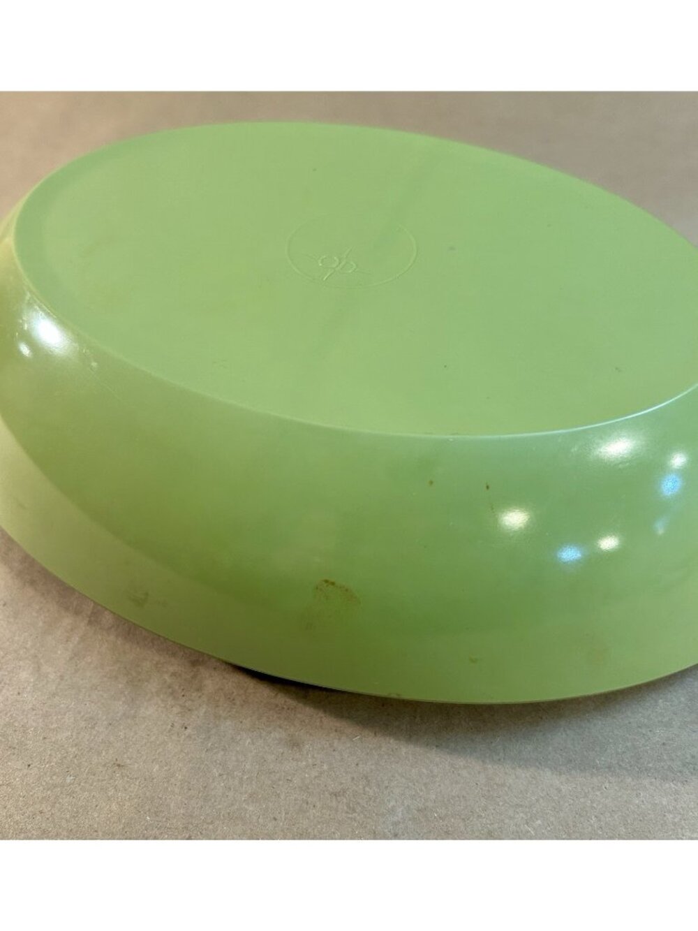 Vintage 10 pc. Oneida Melamine Avocado Green Serving Bowls, Plates & Small Bowls - Picture 16 of 16